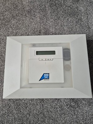 VISONIC Powermax Pro Panel 868 mhz UK mit Sprachangabe, PIR-Detektoren etc...