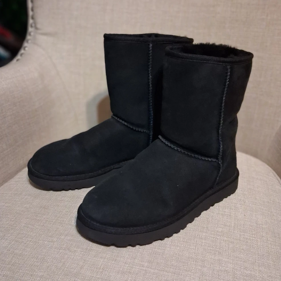 Ugg Classic Short Black for sale - eBay