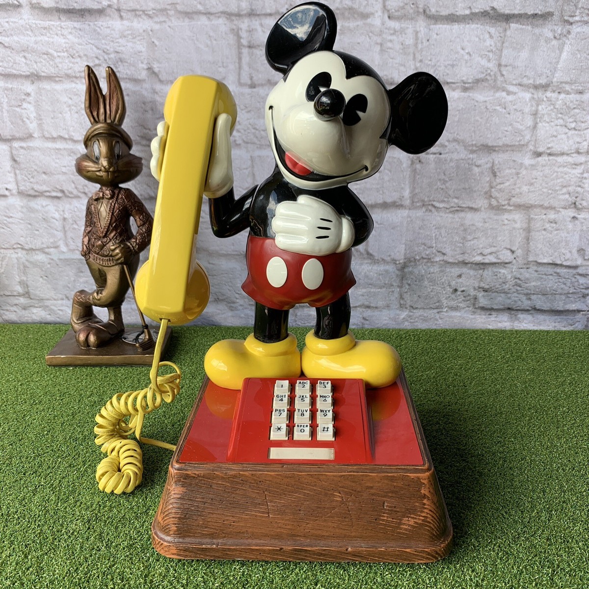 Vintage Mickey Mouse Walt Disney Touch Tone Phone 1976 Model