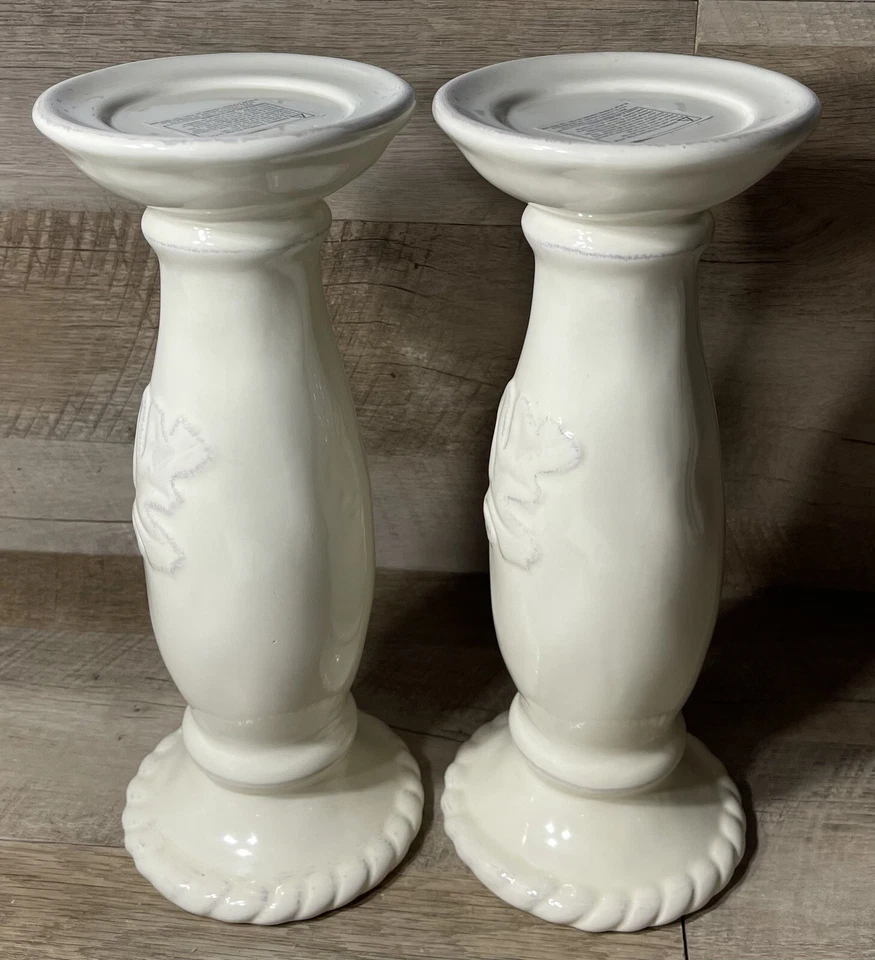 "Juego de 2 candelabros de pedestal de cerámica blanco roto 12"" H granja"  Foto 4 de 4