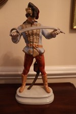 Estatuilla militar de porcelana de húsar Herend Hadik - ¡Guau!!