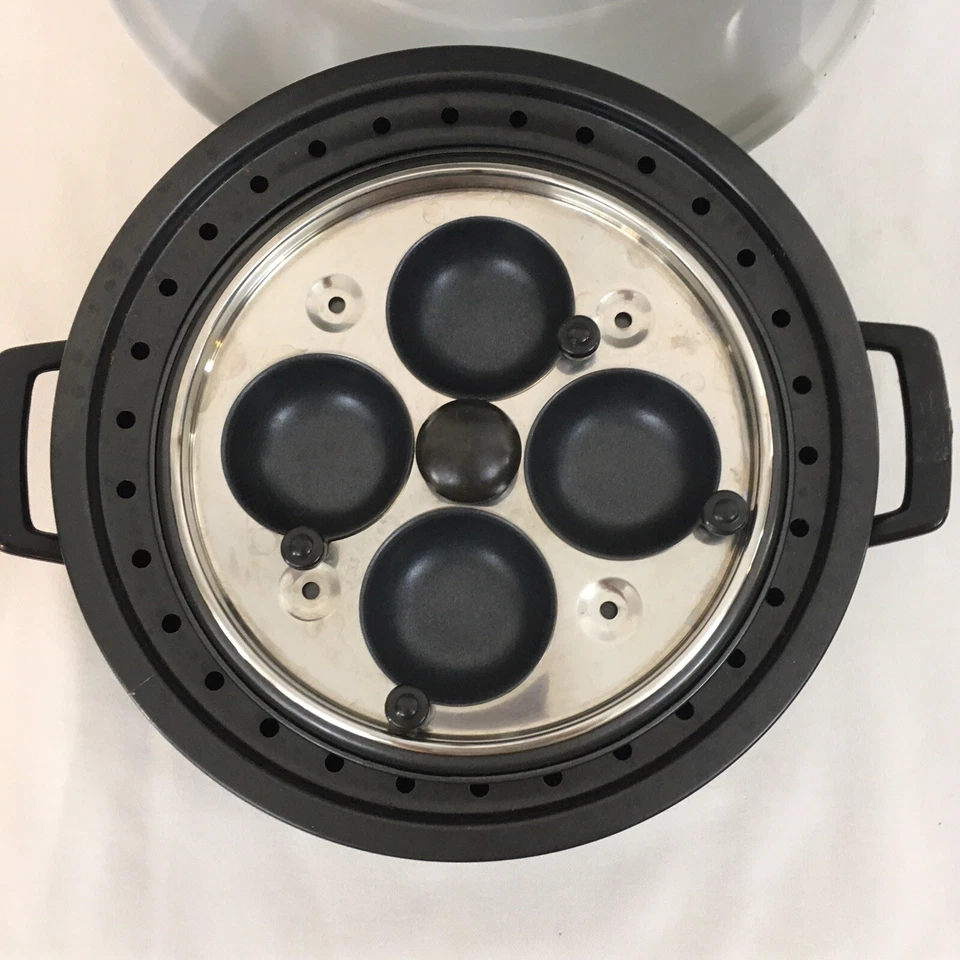 Белый эмалированный металлический плита 4 чашки винтажный яйцо браконьер комплект - Изображение 2 из 4