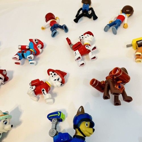 Paw Patrol Action Figures Preowned 22 Pieces Mixed LOT Toys - Picture 11 of 14