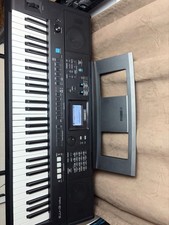 Yamaha PSR-E473 Portable Digital Keyboard, 61-Key