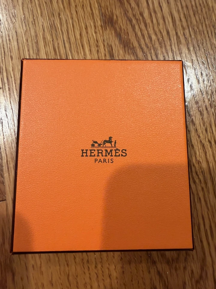 Colgante Hermes Mini Pop H Blancz usado Foto 2 de 4