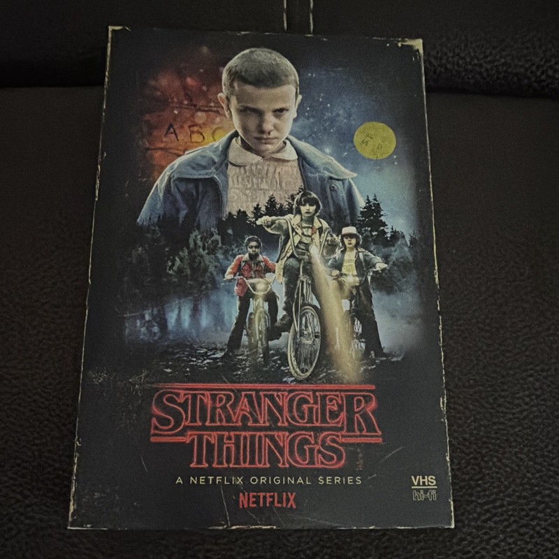Netflix Stranger Things: Season 1 Blu-Ray/DVD Limited Edition NTSC English 2016