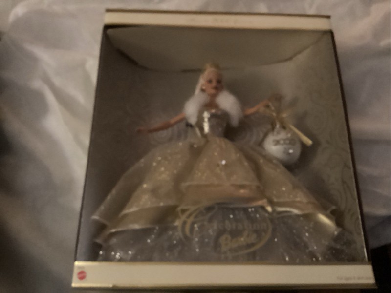 2000 Mattel Holiday Celebration Barbie Doll Special Edition 28269 Sealed Mint