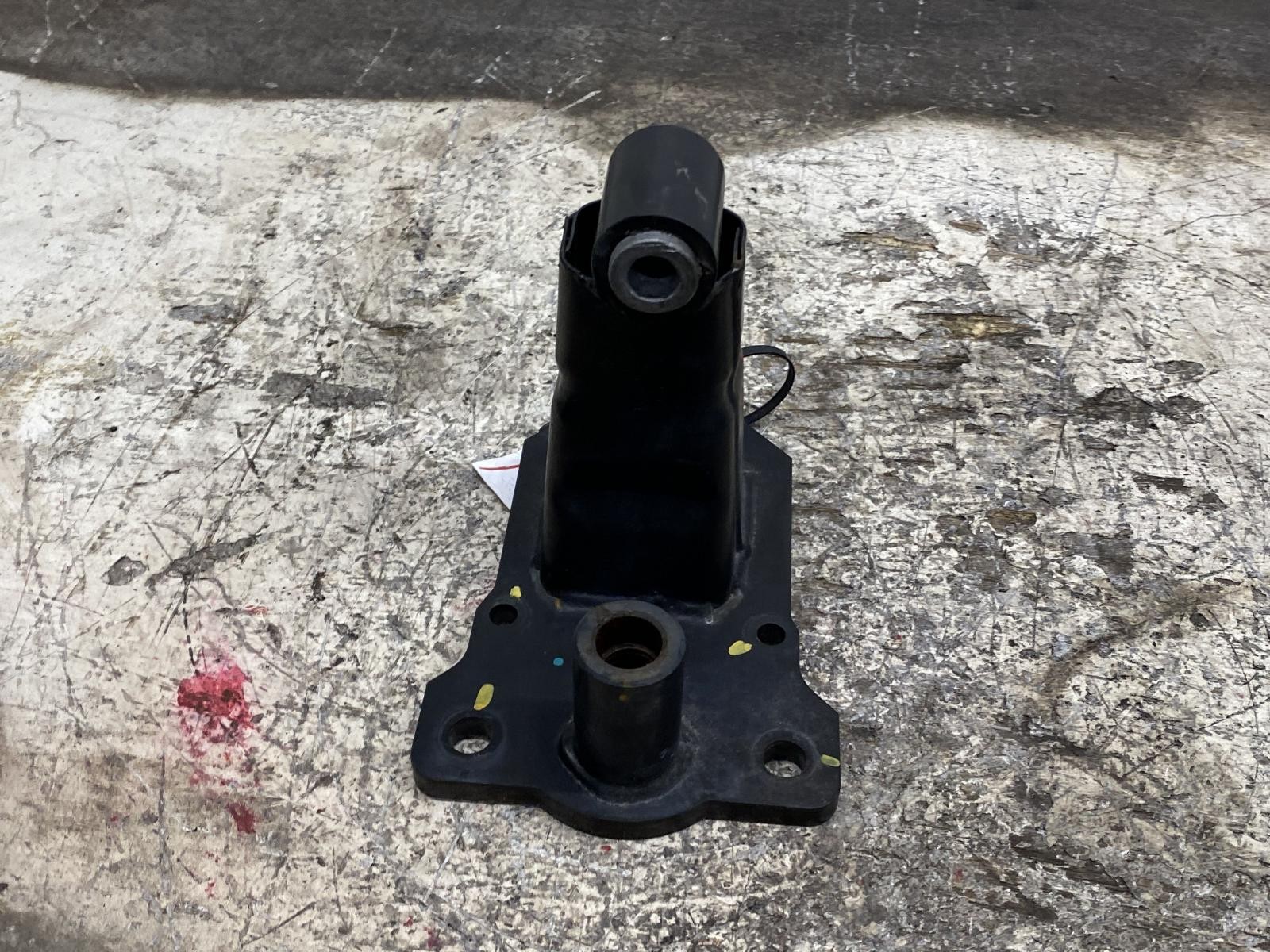 Bentley Mulsanne 2010-2020 Front Right Bumper bracket P/N 3Y0807552
