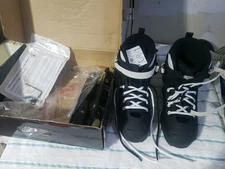 Razors Genesys 11 G11 BLack Aggressive Inline Skates Mens Size 9 NEW