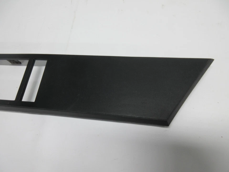 Chevrolet GMC Truck Suburban Blazer 1988-1994 panel de bloqueo de ventana manual de pasajeros Foto 2 de 4