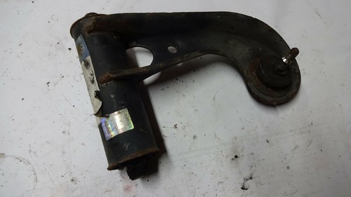 Mercedes-Benz W202 (2) Limo Querlenker vorne oben rechts