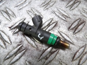 Audi A6 C5 Einspritzdüse 06C133551 Bj.2002 (4)