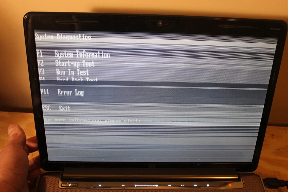 DV5-1160us HP laptop Core 2 DUO 2.00GHZ 4gb ram NO Hardrive W/ Display issues - Image 3 of 4