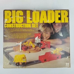 tomy construction set