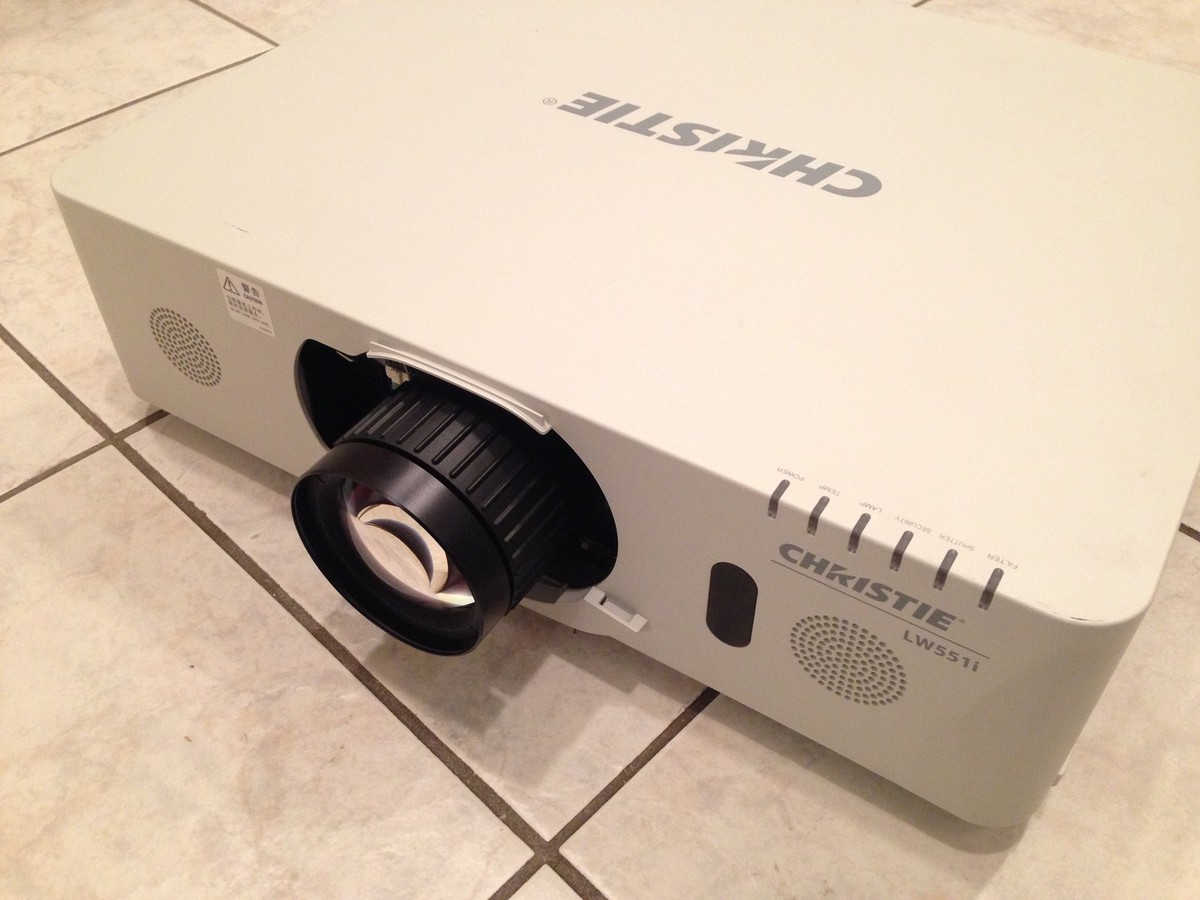 Christie ULTRA SHORT THROW FIXED PROJECTOR LENS 0.8 121-111104-01