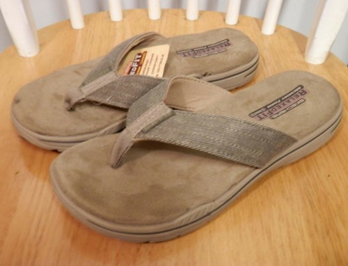 NEW Mens SKECHERS Evented Rosen Relaxed 