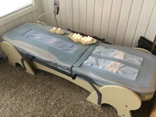 Migun-hy7000UM-Wood frame Massage table-aftermarket MassageEnergy.com-HAND RAILs