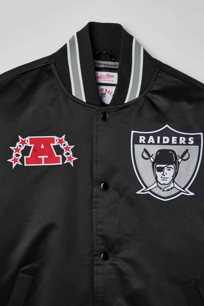 Mitchell & Ness Las Vegas Raiders NFL Heavyweight Satin Jacket