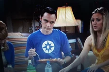 THE BIG BANG THEORY  SHELDON T-SHIRT ALTERNATE Production Used