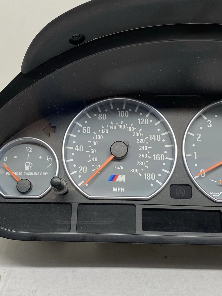 Cuadro de instrumentos velocímetro manual BMW M3 E46 2001-2006 1566 FABRICANTE DE EQUIPOS ORIGINALES Foto 3 de 4