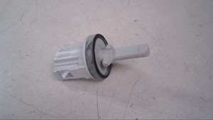 Temperaturfühler Temperatursensor 1K0907543G VW Golf Cabrio 1.6 TDI Bj 2012 5K