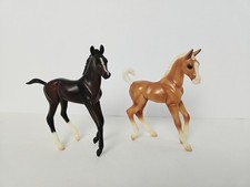 Breyer Model Horse set  Vet Care pair foals p...
