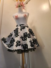 City Triangles 1950's Circle Skirt Size 13 Black White Poodle Style NWOT