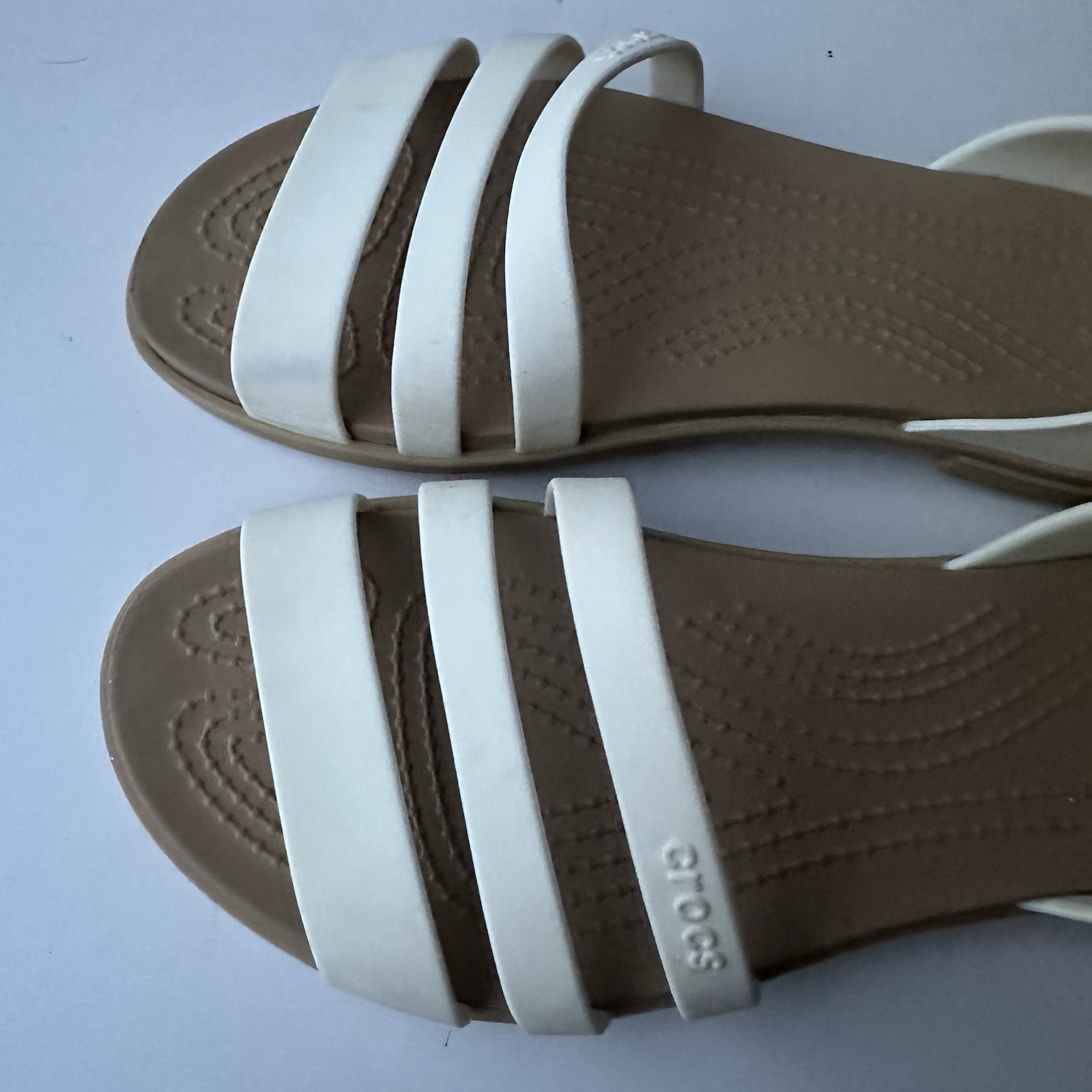 Crocs Sandals  Tulum Toe Post Gold Open Flat Casual Travel Beach Slip On Sz:6 image 3