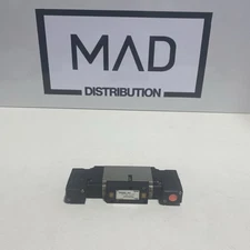 SMC VFR3300-5FZ Double Solenoid Valve 21-26VDC 0.2-0.9MPa NO GASKET NOP