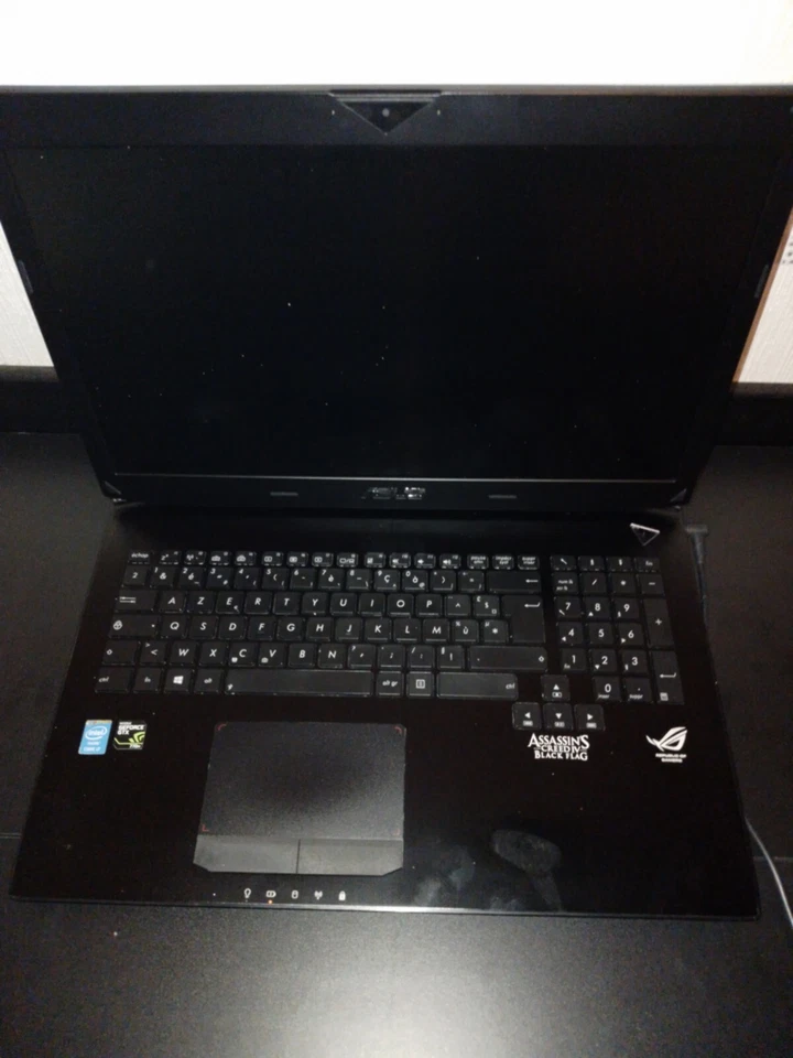 PC Portable Gamer Asus ROG G750 / GTX 770M/ SSD 128 Go + HDD 700 Gb / 17,3” - Photo 2/4