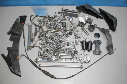 Schroeven houder veren bouten hardware kleine onderdelen Honda NT 700 V 2012 - Afbeelding 1 van 11