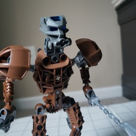 LEGO BIONICLE: Toa Onewa (8604) Complete No Canister Or Instructions