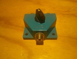 Daiwa CS-201 2 Position Coaxial Antenna / Radio Switcher CB / Ham Amateur Radio