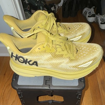 HOKA ONE ONE Clifton 9 Women s Yellow Lace-Up Low Top Running Sneaker
