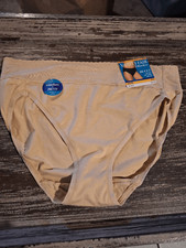 Vanity Fair Hi-Cut Buttery Soft Womens Large 7 Nude Panty NEW