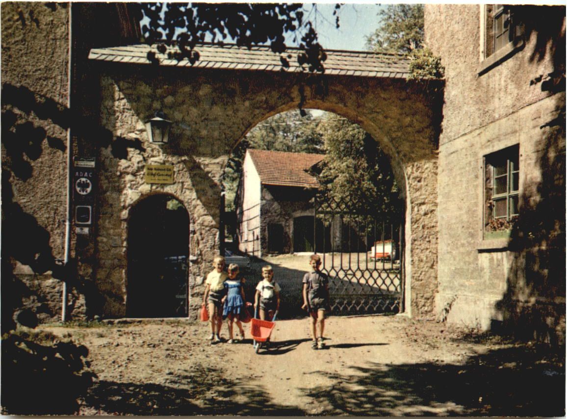 Bild 1 von 2