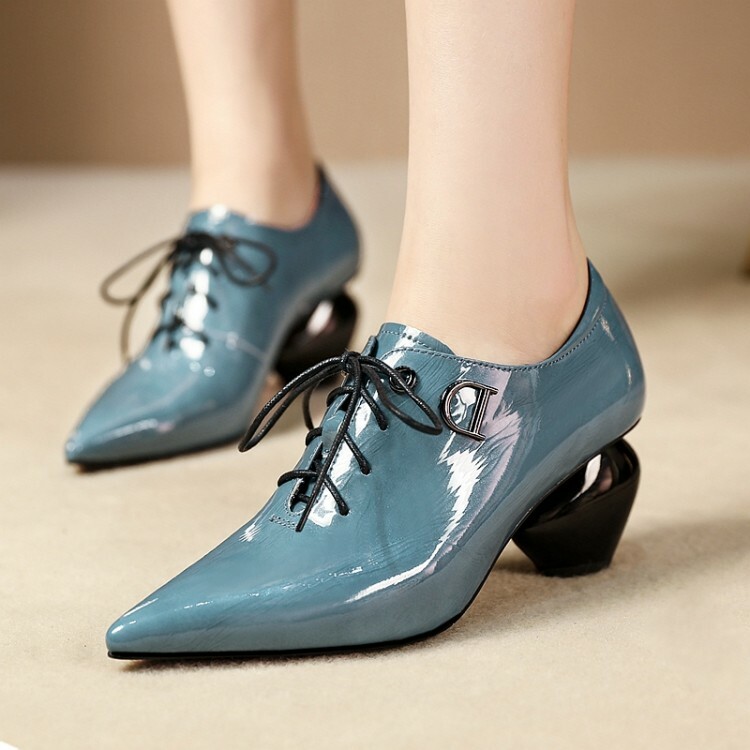 Women Stylish Patent Leather Pointed Toe Mid Heel Lace Up Court Shoes