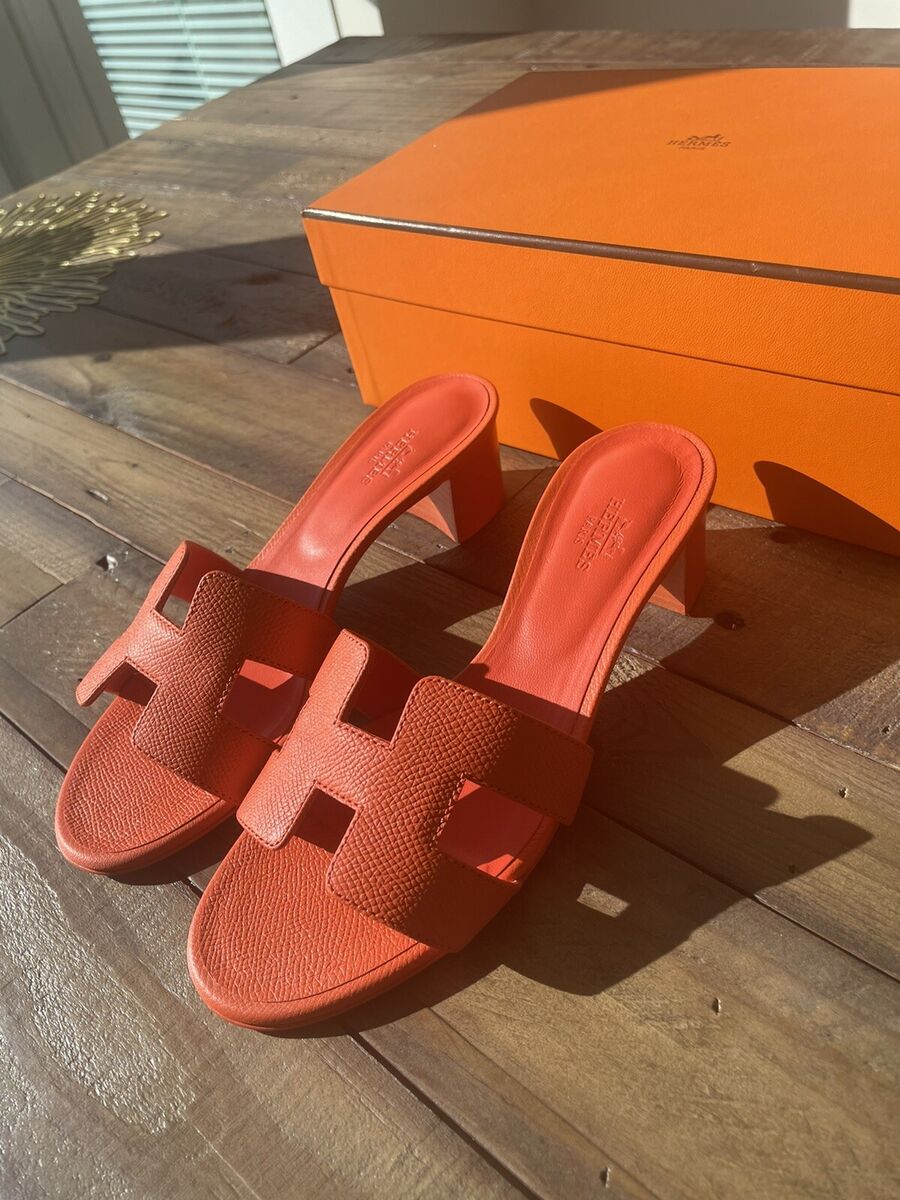 authentic Hermes Oasis Sandals in Orange Poppy Color Size 35 authentic Hermes Oasis Sandals in Orange Poppy Color Size 35