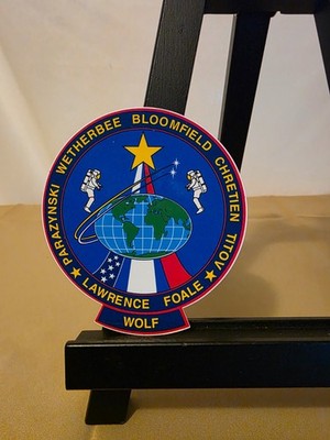NASA SPACE SHUTTLE STS-86 Crew Patch Sticker - 3 1/2 inches