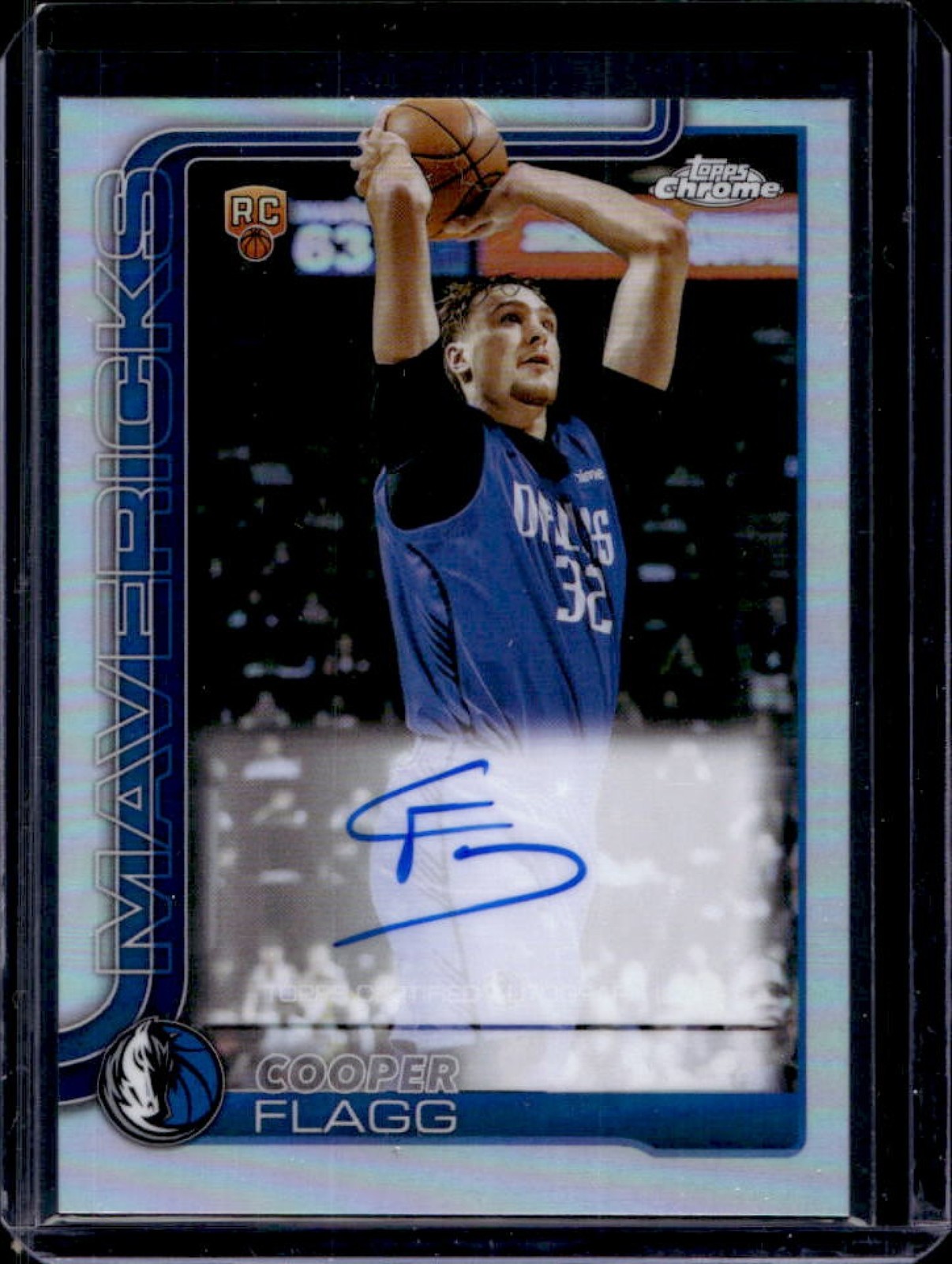 2025-26 Topps Chrome Cooper Flagg Rookie Auto RC Refractor #TCAR-CF Mavericks
