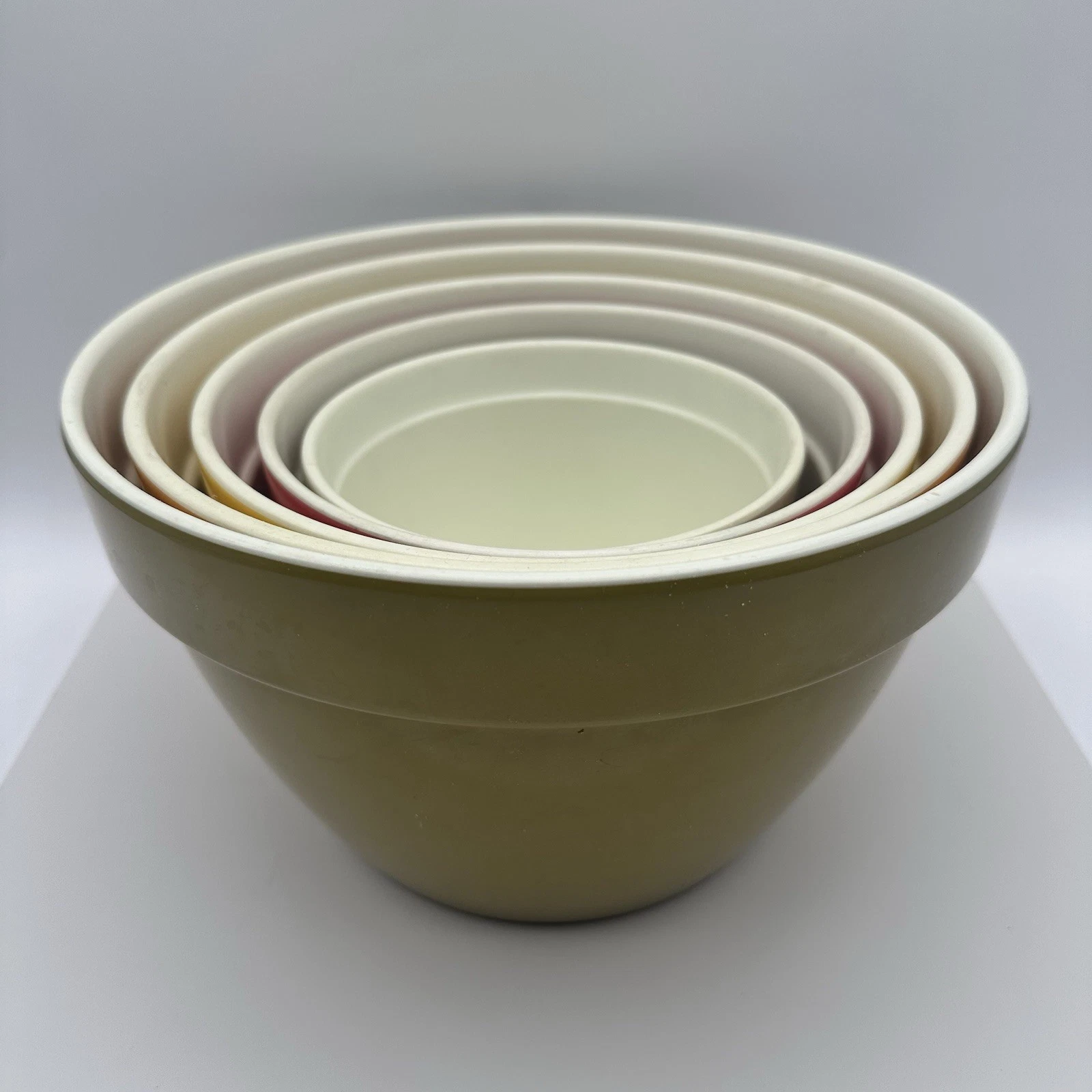 Vintage Melamine Nesting Mixing Bowls Set (5) Grip Bottoms 1970s