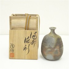 Bizen Ware Tokkuri Sake Bottle by Tohaku Mimura Japanese Pottery-TK320