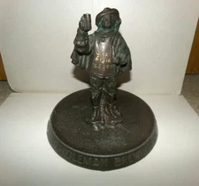 1940's Heileman's Old Style lager beer ashtray GRENADIER statue