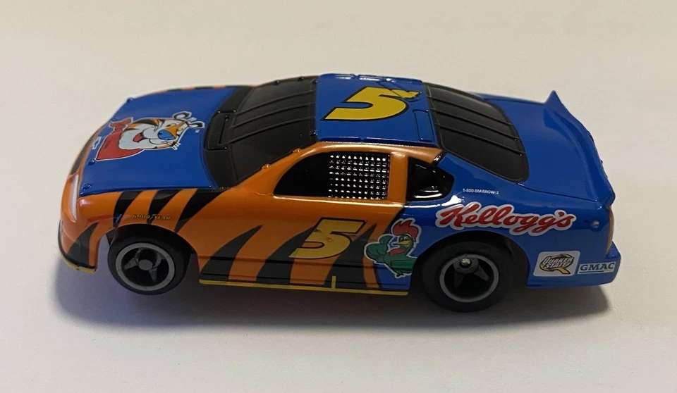 Life-Like Chevy Monte Carlo Tony the Tiger #5 Labonte NASCAR Slot Car Tested HO - Image 3 of 4
