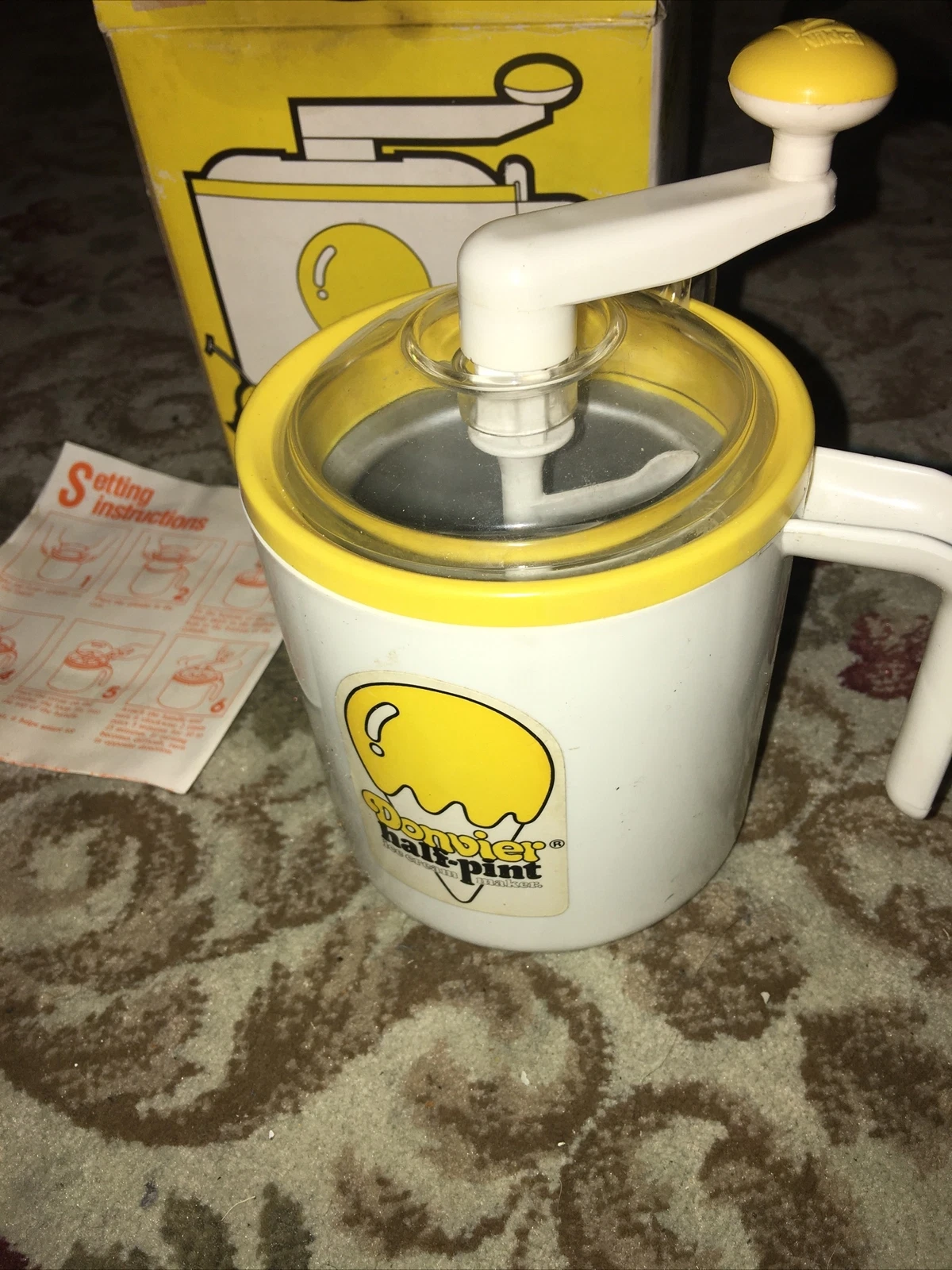 Donvier Half-Pint Hand-Cranked Ice Cream Maker Lightly Used Complete