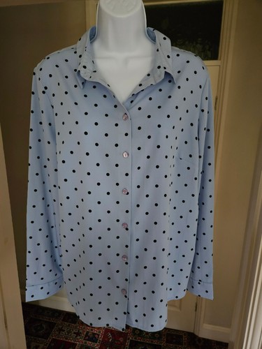 New Look pale blue spotted top size 18