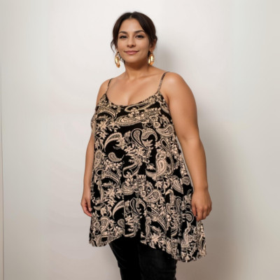 ROCKTHOSECURVES DAMEN TRÄGERTOP PAISLEY ÜBERGRÖSSE TRÄGER SWING TOP TASCHENTUCH SAUM