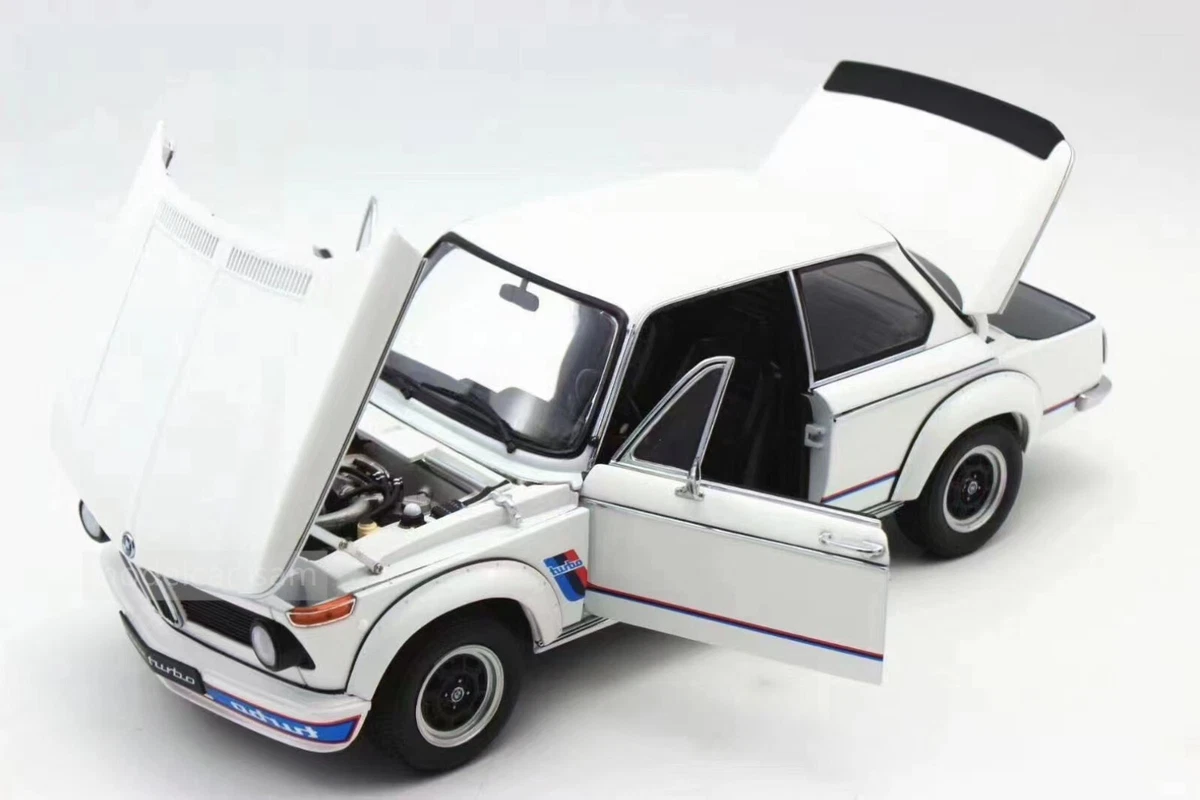AUTOArt 1:18 1973 BMW BMW 2002 TURBO white | eBay