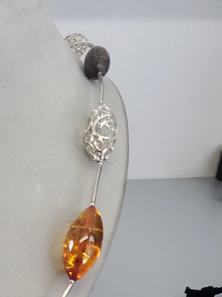 Conjunto de collar y pendientes de cuentas de madera de filigrana de ámbar báltico y plata de ley Polonia Foto 3 de 4