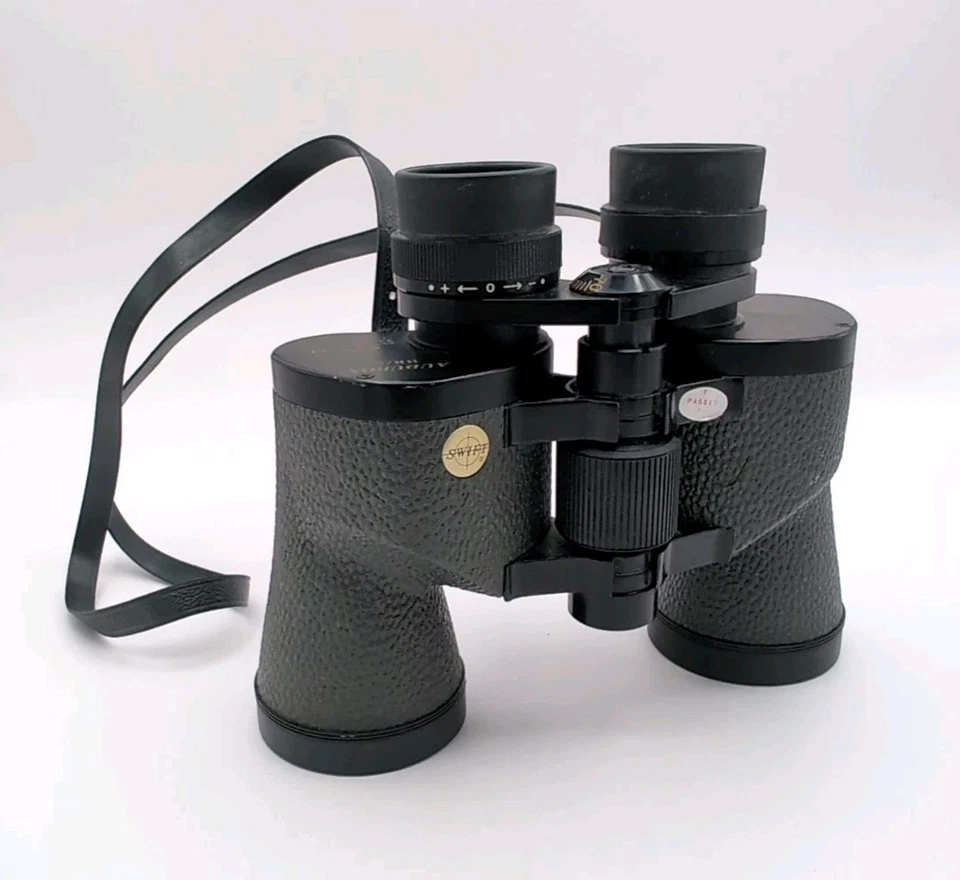 Model 804 Swift Audubon 8.5x44 Extra Wide Binoculars w/ Carry Strap - Image 4 of 4